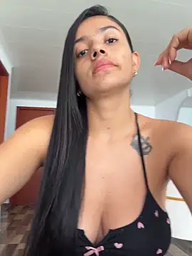 Snapshot of AnaaFaith_ chatting on 06/20/26, 03:37 AnaaFaith online show from 06/20/26, 03:37