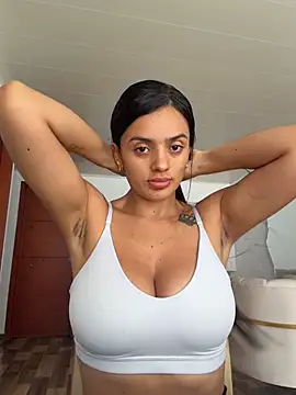 Snapshot of AnaaFaith_ chatting on 07/11/26, 05:37 AnaaFaith online show from 07/11/26, 05:37