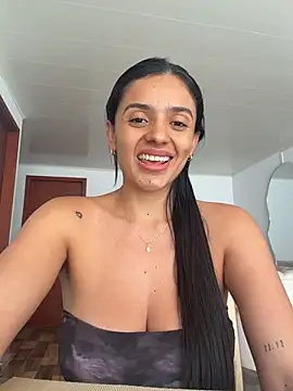 Snapshot of AnaaFaith_ chatting on 08/06/26, 06:43 AnaaFaith online show from 08/06/26, 06:43