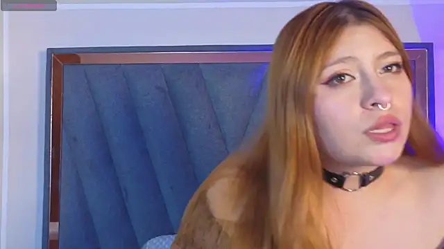 Snapshot of VelvetFox_ chatting on 05/03/26, 08:15 VelvetFox online show from 05/03/26, 08:15