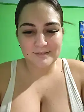 Snapshot of barbielamaravilla11 chatting on 09/11/25, 10:21 barbielamaravilla11 online show from 09/11/25, 10:21