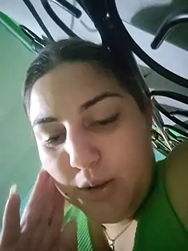 Snapshot of barbielamaravilla11 chatting on 11/12/25, 12:05 barbielamaravilla11 online show from 11/12/25, 12:05