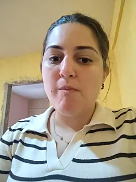 Snapshot of barbielamaravilla11 chatting on 11/13/25, 12:48 barbielamaravilla11 online show from 11/13/25, 12:48