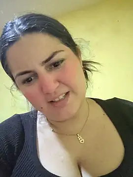 Snapshot of barbielamaravilla11 chatting on 11/15/25, 01:47 barbielamaravilla11 online show from 11/15/25, 01:47