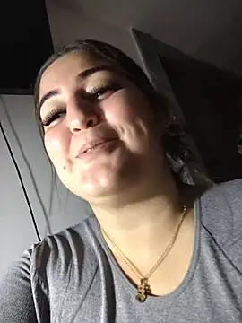 Snapshot of barbielamaravilla11 chatting on 12/01/25, 02:11 barbielamaravilla11 online show from 12/01/25, 02:11