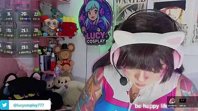 Snapshot of Lucycosplay777 chatting on 06/10/26, 02:45 Lucycosplay777 online show from 06/10/26, 02:45