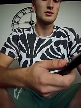 Snapshot of Emans6699 chatting on 10/23/25, 07:29 Emans6699 online show from 10/23/25, 07:29