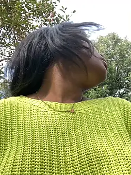 Snapshot of Annia_DH chatting on 10/16/25, 07:48 Annia DH online show from 10/16/25, 07:48