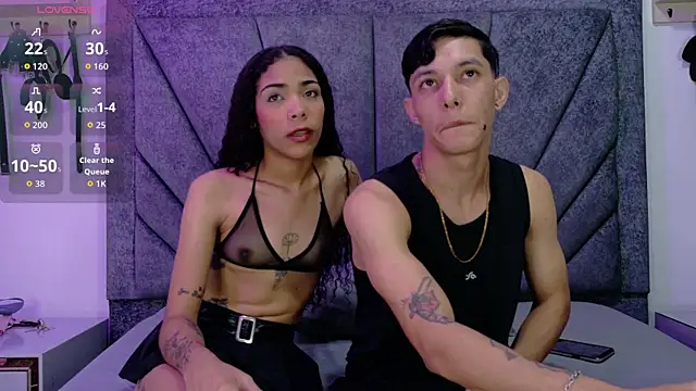 ZafiroAndFlynn online show from 04/17/26, 01:52