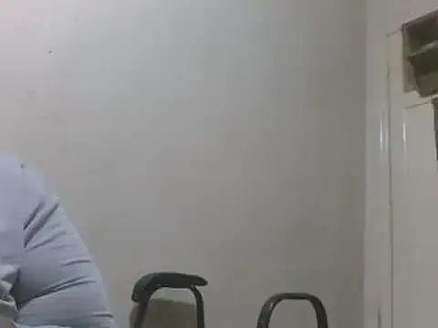 elpoop7305 online show from 04/12/26, 12:04