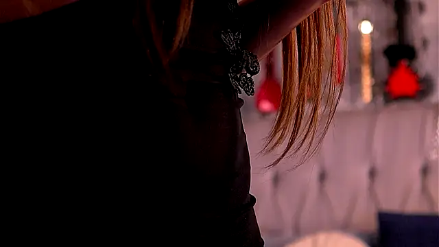 DahliaVonLure online show from 09/13/25, 05:51