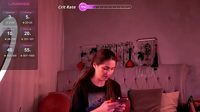 Snapshot of DahliaVonLure chatting on 05/30/26, 01:25 DahliaVonLure online show from 05/30/26, 01:25