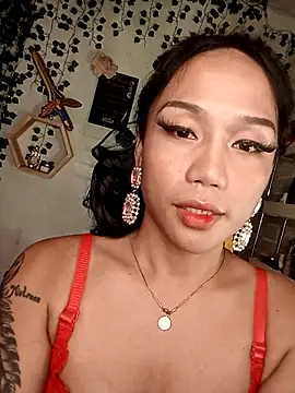 Snapshot of YourNikkieXxx chatting on 09/17/25, 03:35 YourNikkieXxx online show from 09/17/25, 03:35