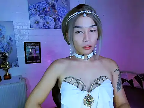 Snapshot of YourNikkieXxx chatting on 10/16/25, 11:22 YourNikkieXxx online show from 10/16/25, 11:22