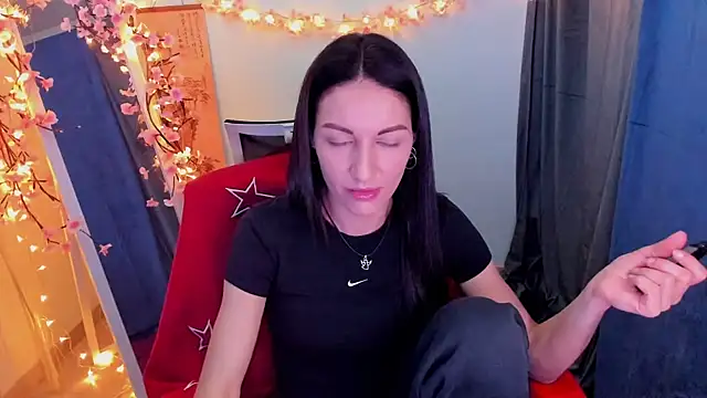 Aurora Loveu online show from 03/06/26, 09:11