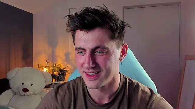 Oscar Miller  online show from 10/23/25, 09:02