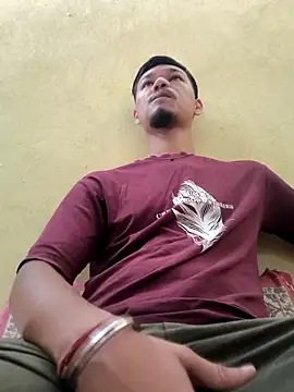 Snapshot of Dev_is_Horny chatting on 10/14/25, 07:20 Dev is Horny online show from 10/14/25, 07:20