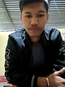 Snapshot of Dev_is_Horny chatting on 10/28/25, 07:56 Dev is Horny online show from 10/28/25, 07:56