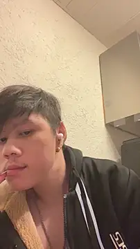 Kingpowerlittel online show from 01/14/26, 11:42