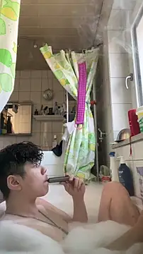 Kingpowerlittel online show from 03/19/26, 04:11