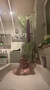 Kingpowerlittel online show from 03/25/26, 06:36