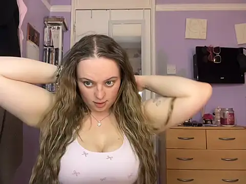 SexySashaxox online show from 11/06/25, 09:37