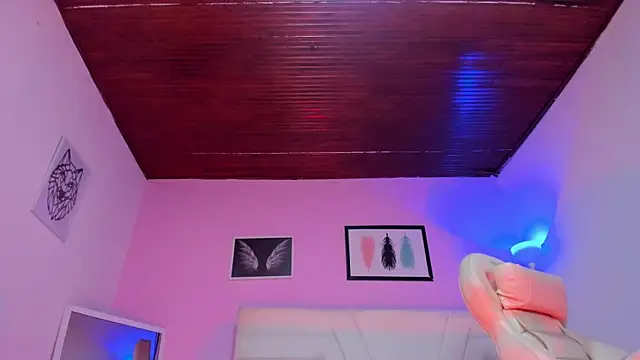 Snapshot of fressittalove01 chatting on 09/15/25, 03:01 fressittalove01 online show from 09/15/25, 03:01