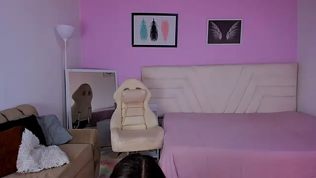 Snapshot of fressittalove01 chatting on 10/15/25, 01:55 fressittalove01 online show from 10/15/25, 01:55