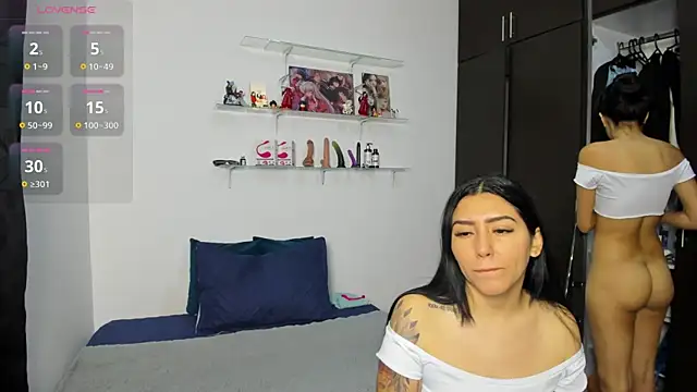 marianaandvalen online show from 09/30/25, 11:04