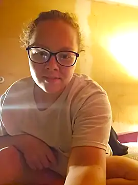 countrymomma online show from 09/19/25, 09:15