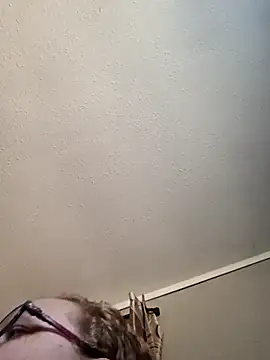 countrymomma online show from 12/16/25, 05:51