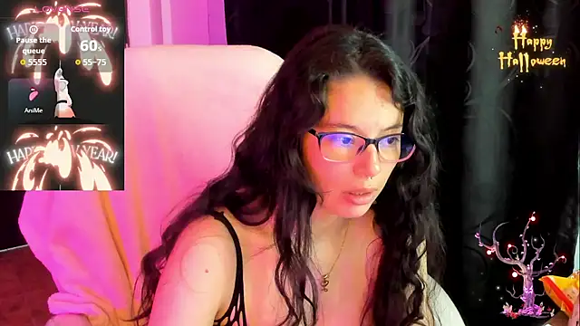 Snapshot of Samantha_blow chatting on 10/16/25, 04:24 Samantha blow online show from 10/16/25, 04:24
