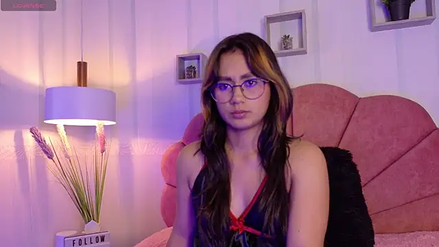 Snapshot of Conejita_420 chatting on 10/03/25, 08:17 Conejita 420 online show from 10/03/25, 08:17