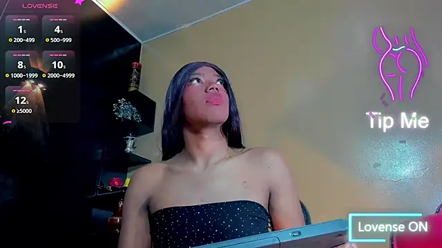 bayolet  online show from 09/21/25, 11:45