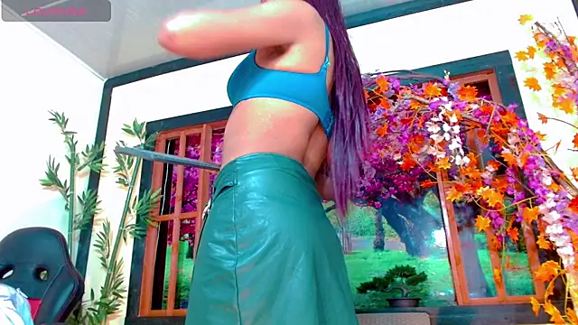 bayolet  online show from 11/21/25, 10:25