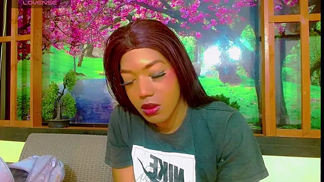 bayolet  online show from 12/17/25, 11:16