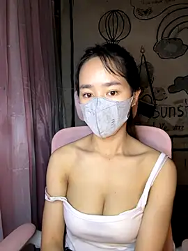 TiNa 04 online show from 10/16/25, 03:29