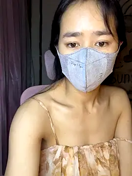 TiNa 04 online show from 10/20/25, 10:43