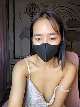 TiNa 04 online show from 11/07/25, 03:50