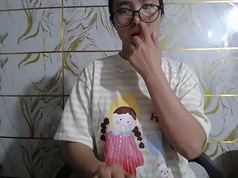 Lyzizi lovely09 online show from 07/07/26, 03:53