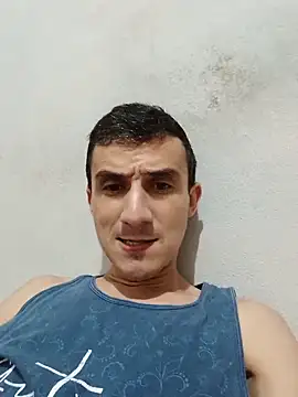Snapshot of BrunoValen chatting on 08/05/26, 11:57 BrunoValen online show from 08/05/26, 11:57