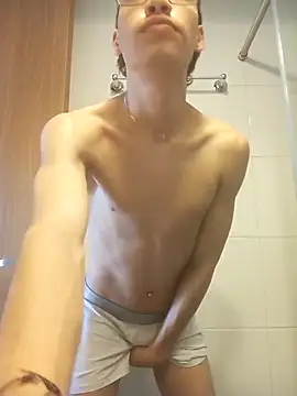 brooklyn 777 online show from 04/03/26, 03:54