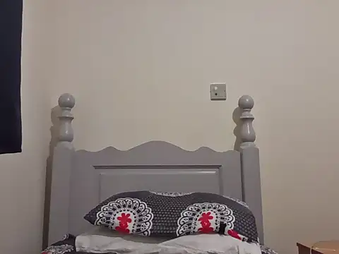 BobtailFormal online show from 01/18/26, 09:02