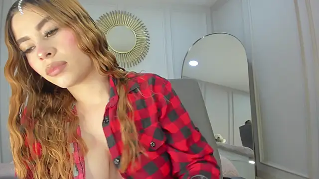 Snapshot of CharlotteBrownn_ chatting on 09/27/25, 02:16 CharlotteBrownn online show from 09/27/25, 02:16