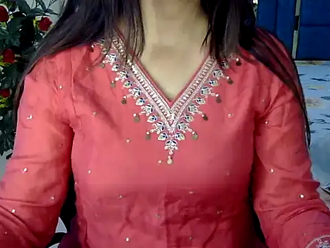 Rumi cute online show from 03/11/26, 12:11