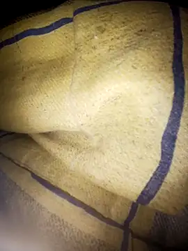 DomDix online show from 04/18/26, 02:48