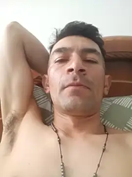 kaMiLoBa online show from 11/05/25, 03:12