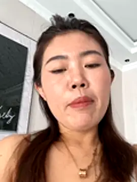 Snapshot of feifei_521 chatting on 01/08/26, 03:20 feifei 521 online show from 01/08/26, 03:20