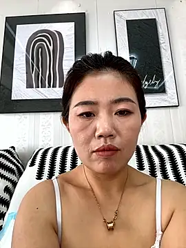 Snapshot of feifei_521 chatting on 01/13/26, 03:12 feifei 521 online show from 01/13/26, 03:12