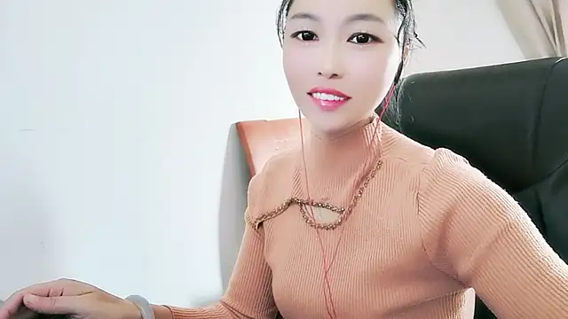 Snapshot of My12Baby chatting on 10/11/25, 03:06 My12Baby online show from 10/11/25, 03:06